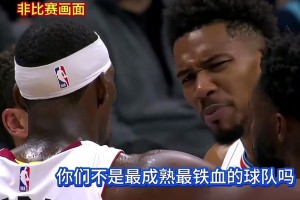 字母哥是从这个坑跳到另一个坑里了吗？